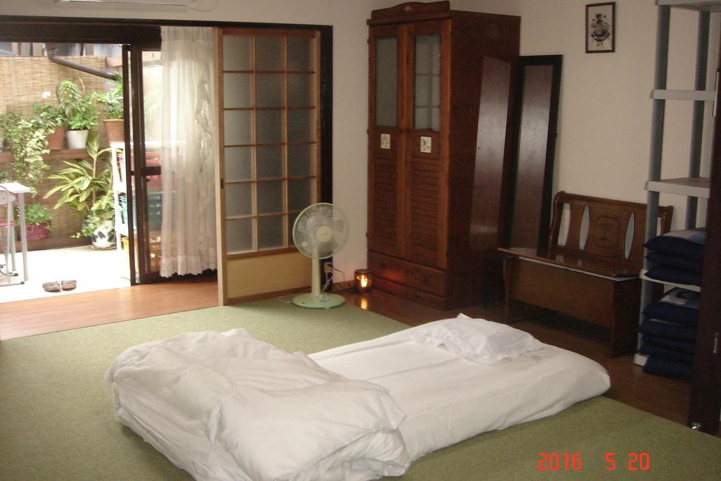 Guesthouse Siam Осака Екстериор снимка