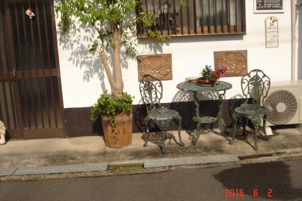 Guesthouse Siam Осака Екстериор снимка
